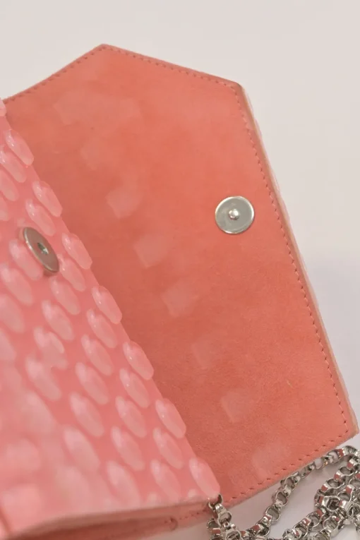 Pink candy bubble wrap acrylic envelop shoulder bag