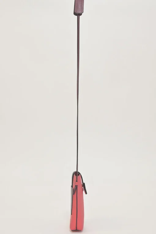 Pink grained calfskin pocket crossbody phone case pochette