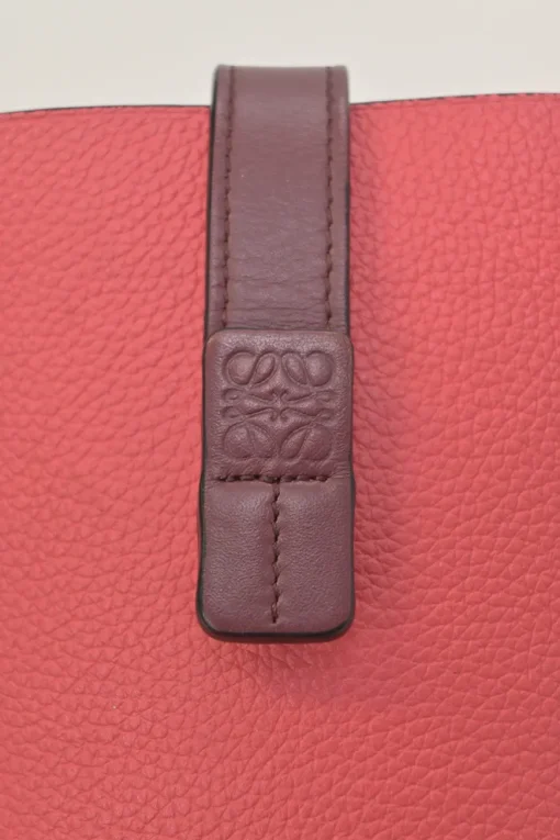 Pink grained calfskin pocket crossbody phone case pochette