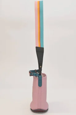 Pink leather Pin Surpiqué bucket bag