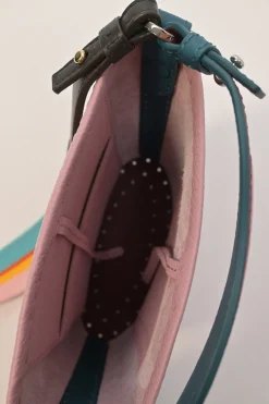 Pink leather Pin Surpiqué bucket bag