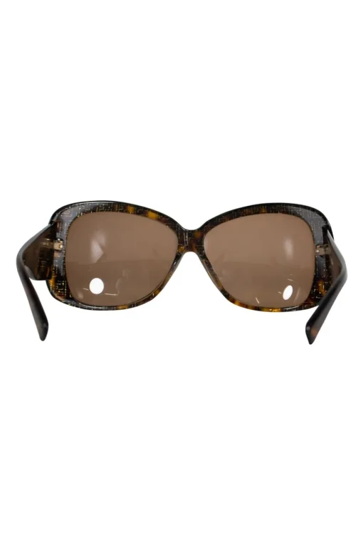Rectangular tortoise shell acetate sunglasses with brown lenses. Temples have double F signature with two tone crystals