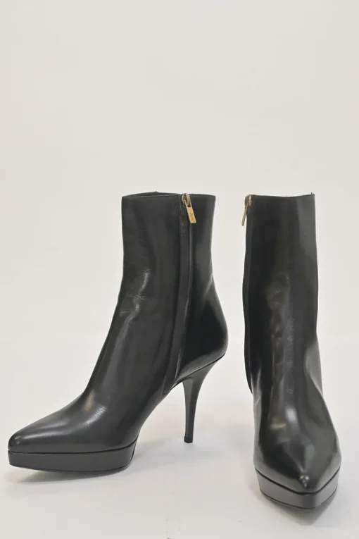 Rive Gauche black leather pointed-toe zip-up platform booties