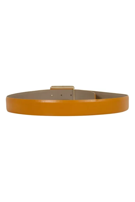 Roger Vivier mustard color leather belt, with signature rectangular belt in gold tone metal
