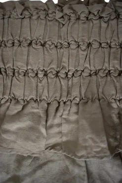 Ruffled khaki skirt with elastic waist