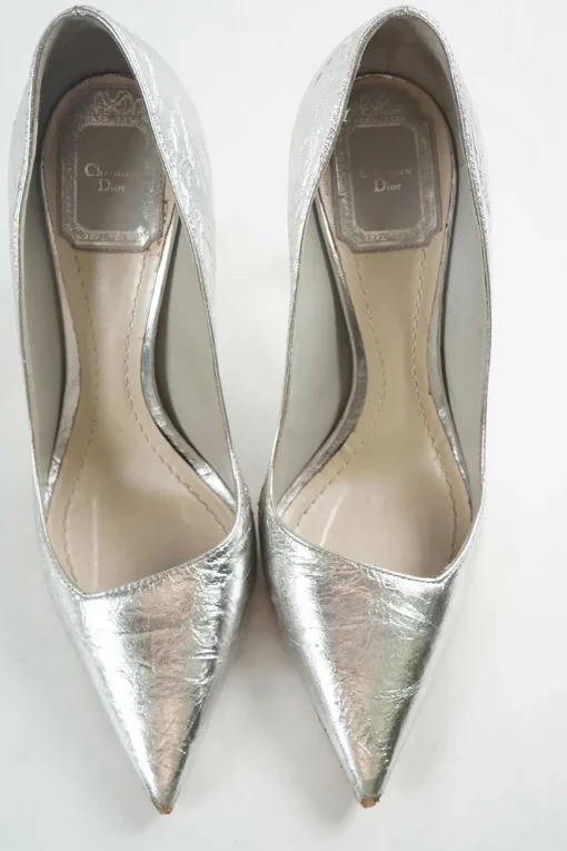 Silver foiled leather pointed toe comma heel pumps