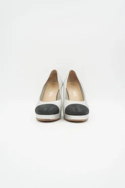 Silver leather wrapped heel &amp; silver metal Double C