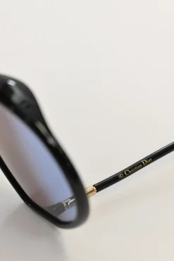 So Stellaire 4 Black Square-shaped Frame and Brown Shaded Sunglasses