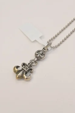 Sterling silver fleur de lis solitaire pendant on ball bead chain