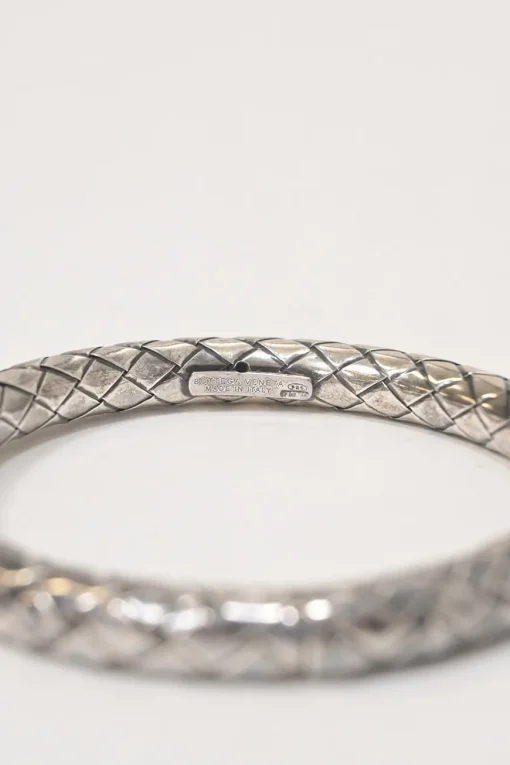.925 sterling silver intrecciato-embossed bangle
