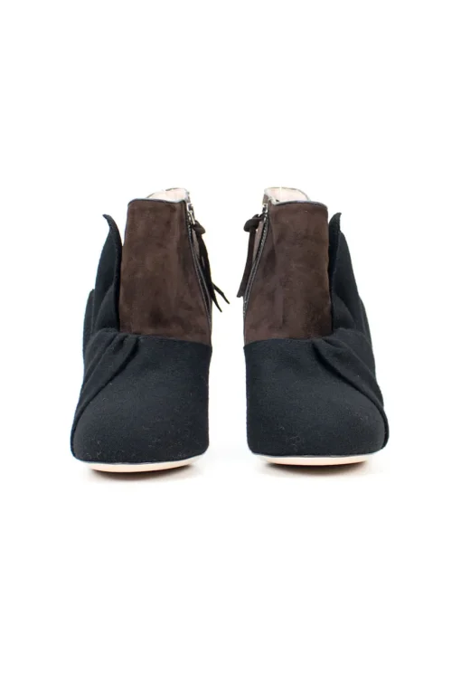 suede brown heel boots with black felt trim