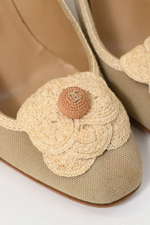Taupe canvas and leather round-toe camellia pumps