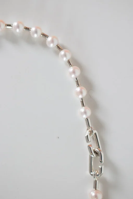 Tiffany HardWear pearl lock bracelet. sterling silver with freshwater cultured pearls