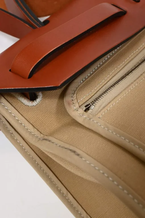 Trench Toile and Vache Hunter leather Herbag Zip 31 bag with palladium-plated hardware