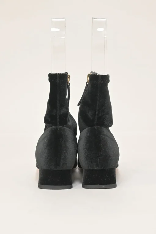 Très Vivier black velvet and leather pull-on buckled ankle booties