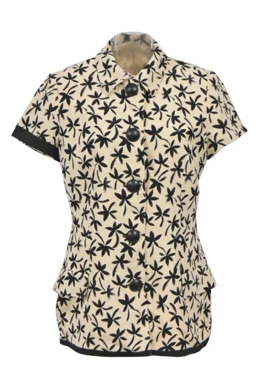 Two-tone halftone floral print two-piece set featuring spread collar button-front short sleeve jacket and mini pencil skirt