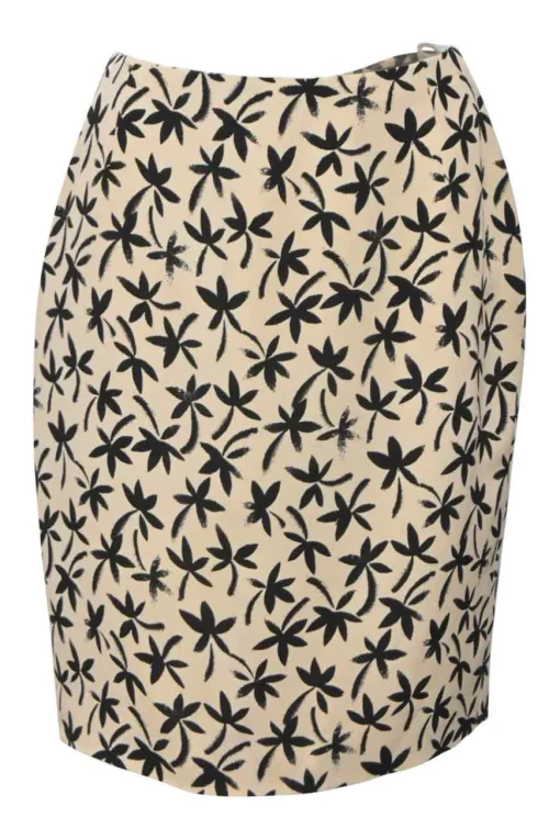 Two-tone halftone floral print two-piece set featuring spread collar button-front short sleeve jacket and mini pencil skirt