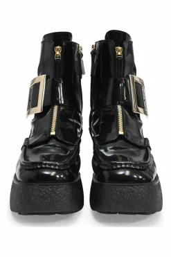 Viv' clog black patent leather ankle boot with zipper tongue and signature metal buckled side