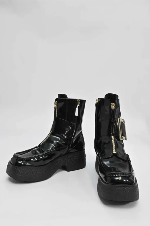 Viv' clog black patent leather ankle boot with zipper tongue and signature metal buckled side