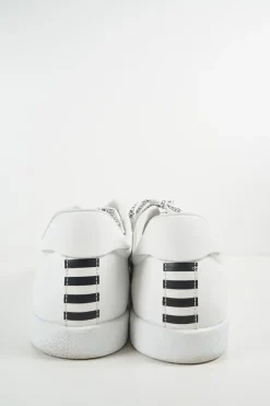 White calfskin and rubber The A low-top logo lace-up ultralight sneaker