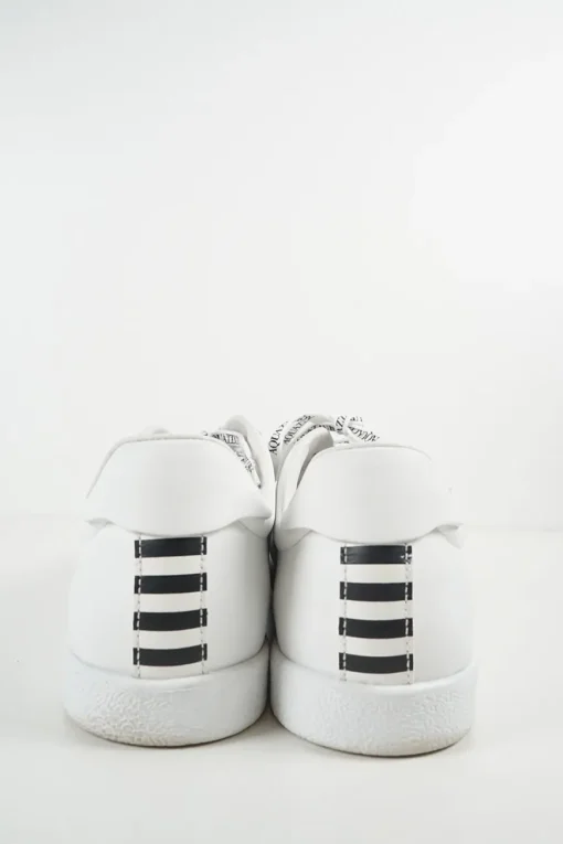 White calfskin and rubber The A low-top logo lace-up ultralight sneaker