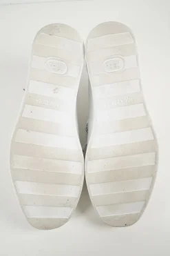 White calfskin and rubber The A low-top logo lace-up ultralight sneaker