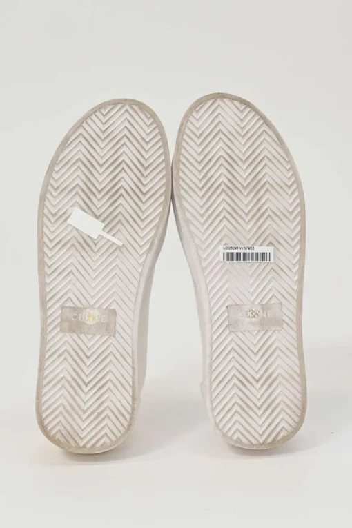 White cotton canvas Jane low-top lace-up platform sneakers featuring tonal calfskin leather Triomphe patch