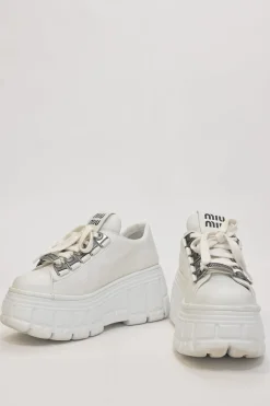 White leather and rubber tread sole flatform lace-up Derby shoes