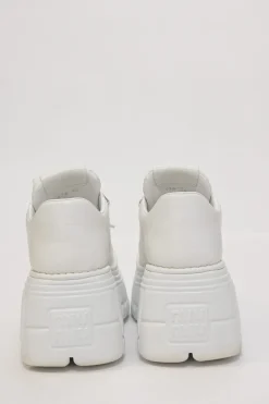 White leather and rubber tread sole flatform lace-up Derby shoes
