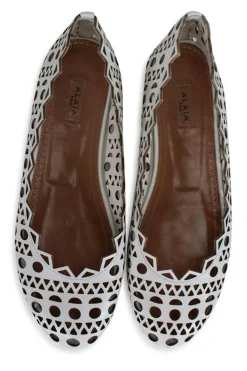 White leather laser cut round toe ballerina flats