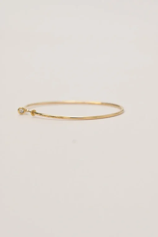 x Elsa Peretti 18-karat yellow gold and .10 CTTW round cut diamond hoop earrings
