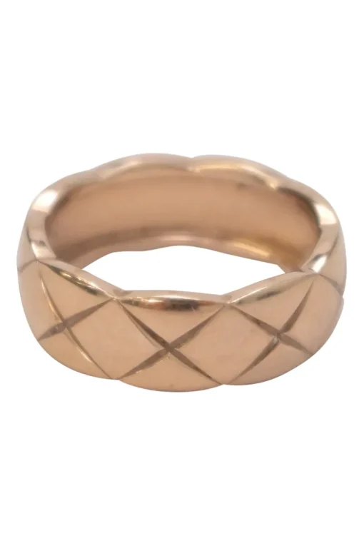 Yellow gold matelassé Coco Crush Ring