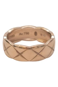 Yellow gold matelassé Coco Crush Ring