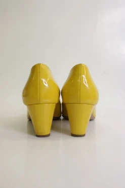 Yellow patent leather square-toe crystal-embellished buckle court shoes
