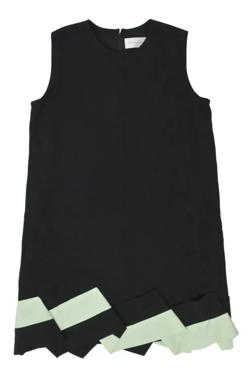 Black and mint polyester sleeveless shift dress with scalloped hem