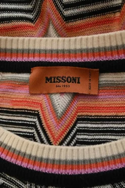 Black and multi-colour fully-fashioned striped zig-zag knit pullover short sleeve crewneck top