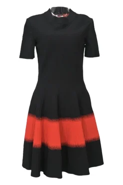 Black and red viscose-blend 3d jacquard knit mock neck A-line short sleeve dress