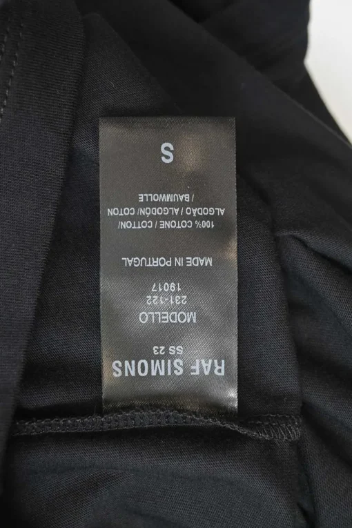 Black cotton jersey interlock jersey knit pullover tank top with contrasting chest logo R patch in leather