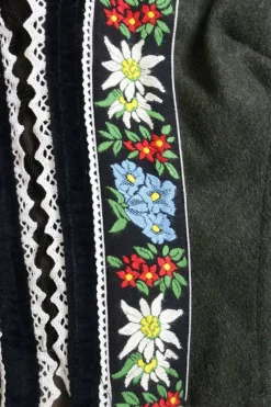 Black cotton-blend floral-embroidered Góralskie-inspired lace-up stays with slogan back panel