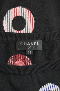 Black cotton-blend fully-fashioned intarsia knit gilet featuring multi-colour hoop motif