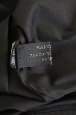 Black cotton-blend poplin button-front shirt with chest patch pocket and curved hem