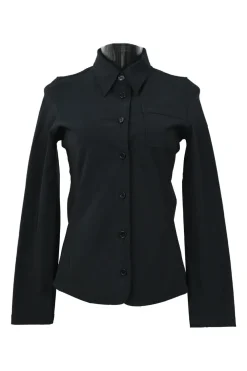 Black point collar button-front shirt