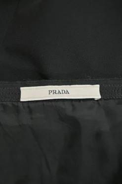 Black polyamide-blend pull-on low-rise slip skirt