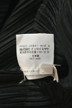 Black polyester origami swing-style plissé dress
