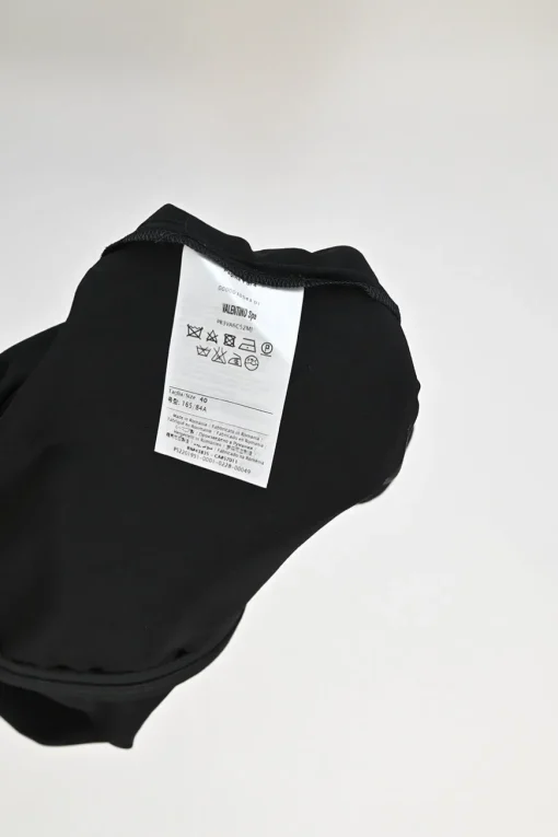 Black silk Peter Pan collar drop-waist shift dress with contrast binding details