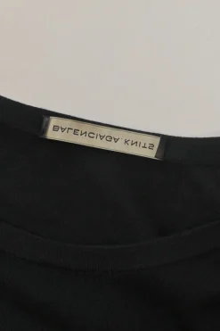 Black silk-blend crewneck pullover cropped knit top with high-low hem