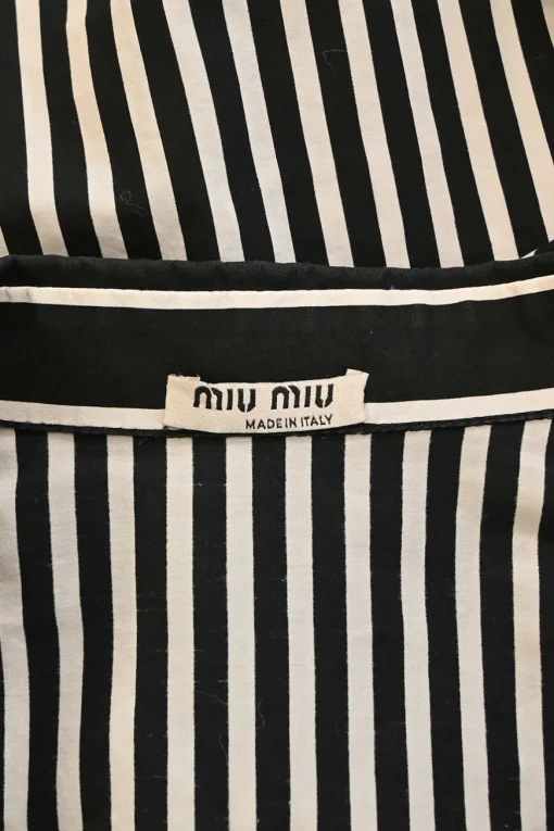 Black two-tone graphic stripe cotton poplin dagger collar button-front shirt