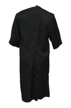 Black viscose split neck half-sleeve shift dress with built-in silver-tone metallic choker