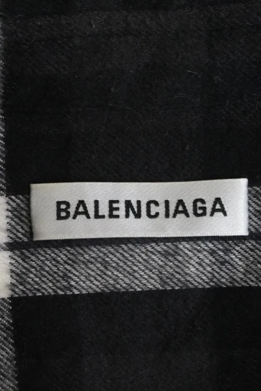 Black viscose-blend plaid flannel button-front classic collar oversized swing-style shirt