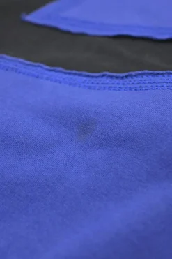 Blue and black paneled cotton jersey knit L swing-style pullover T-shirt